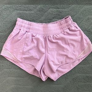 Light purple lululemon Hotty hots
